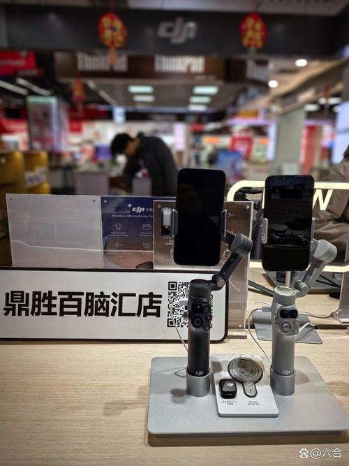 鼎胜的客户经理热情 周到,介绍产品,辅导功能操作,不厌 其烦